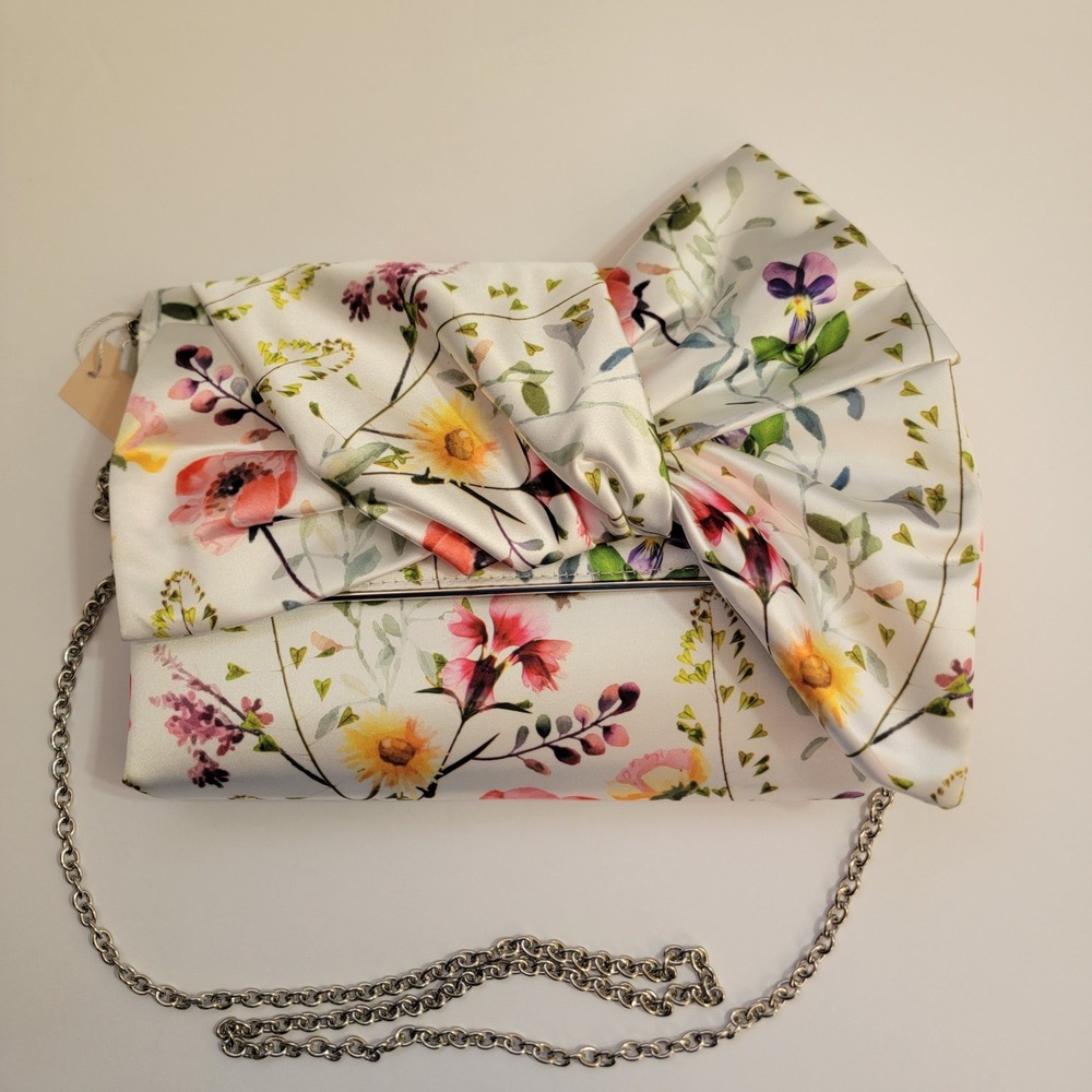 Jewel Badgley Mischka Floral Bow Clutch Crossbody White Satin Evening Bag NWT